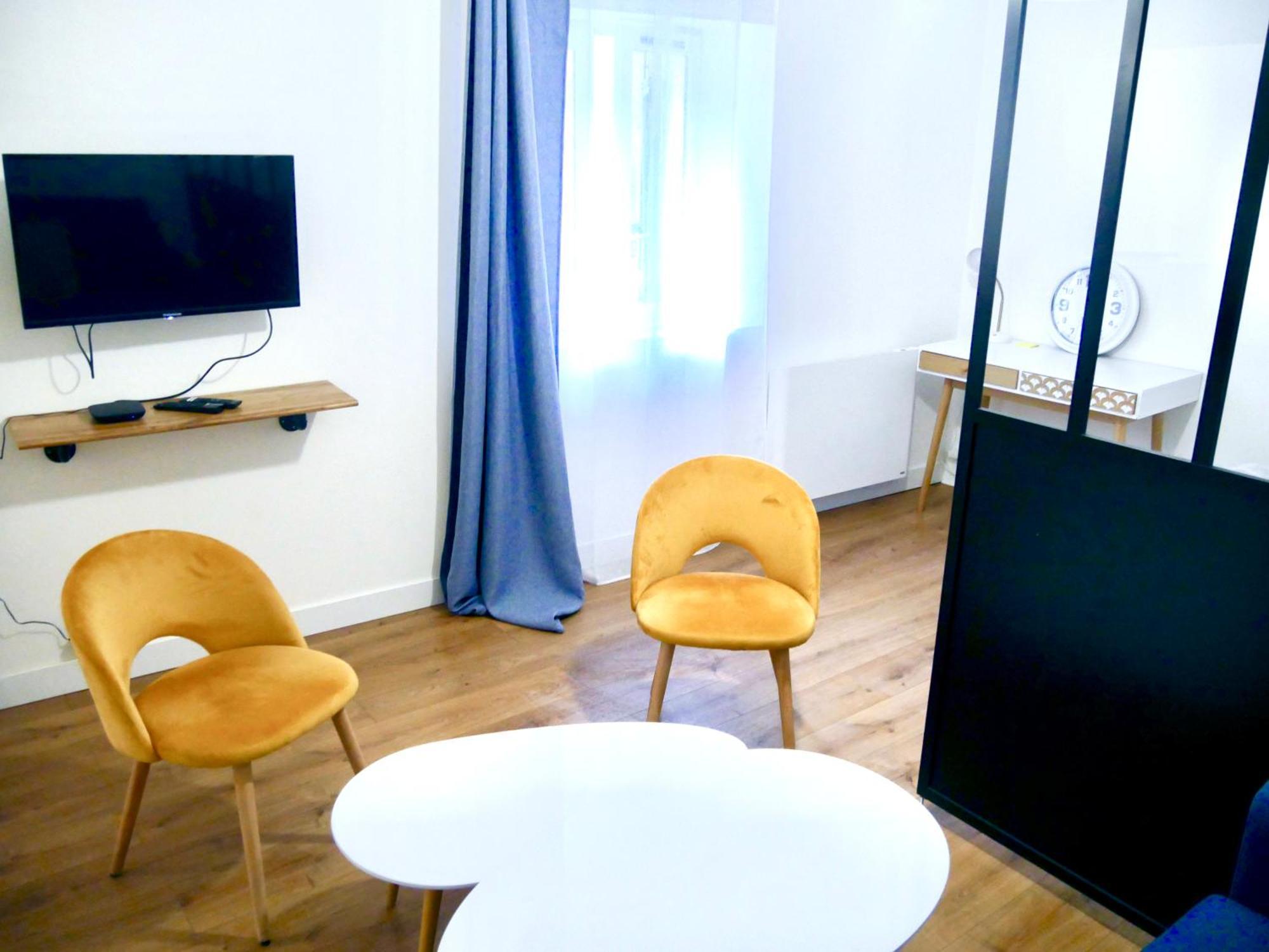 La Perle - Montargis Apartment ภายนอก รูปภาพ